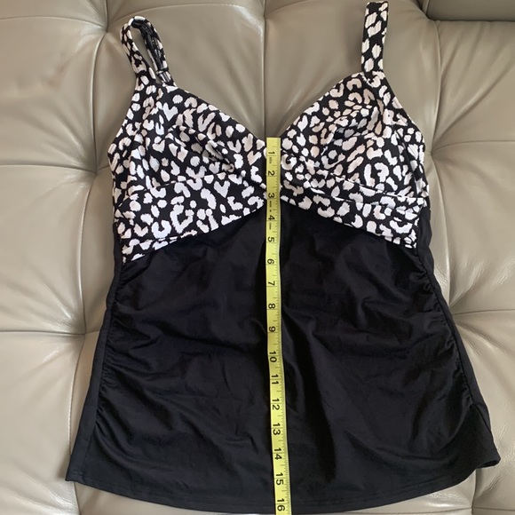 Lands end tankini bathing suit top - Picture 9 of 9
